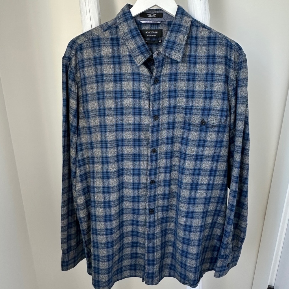 Nordstrom Men's Shop Blue and Gray Checkered Lightweight Shirt Size XL